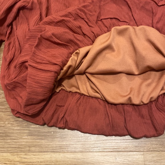 NWT Lulu’s Rust Off Shoulder Cropped Long Sleeve Blouse - Picture 6 of 8